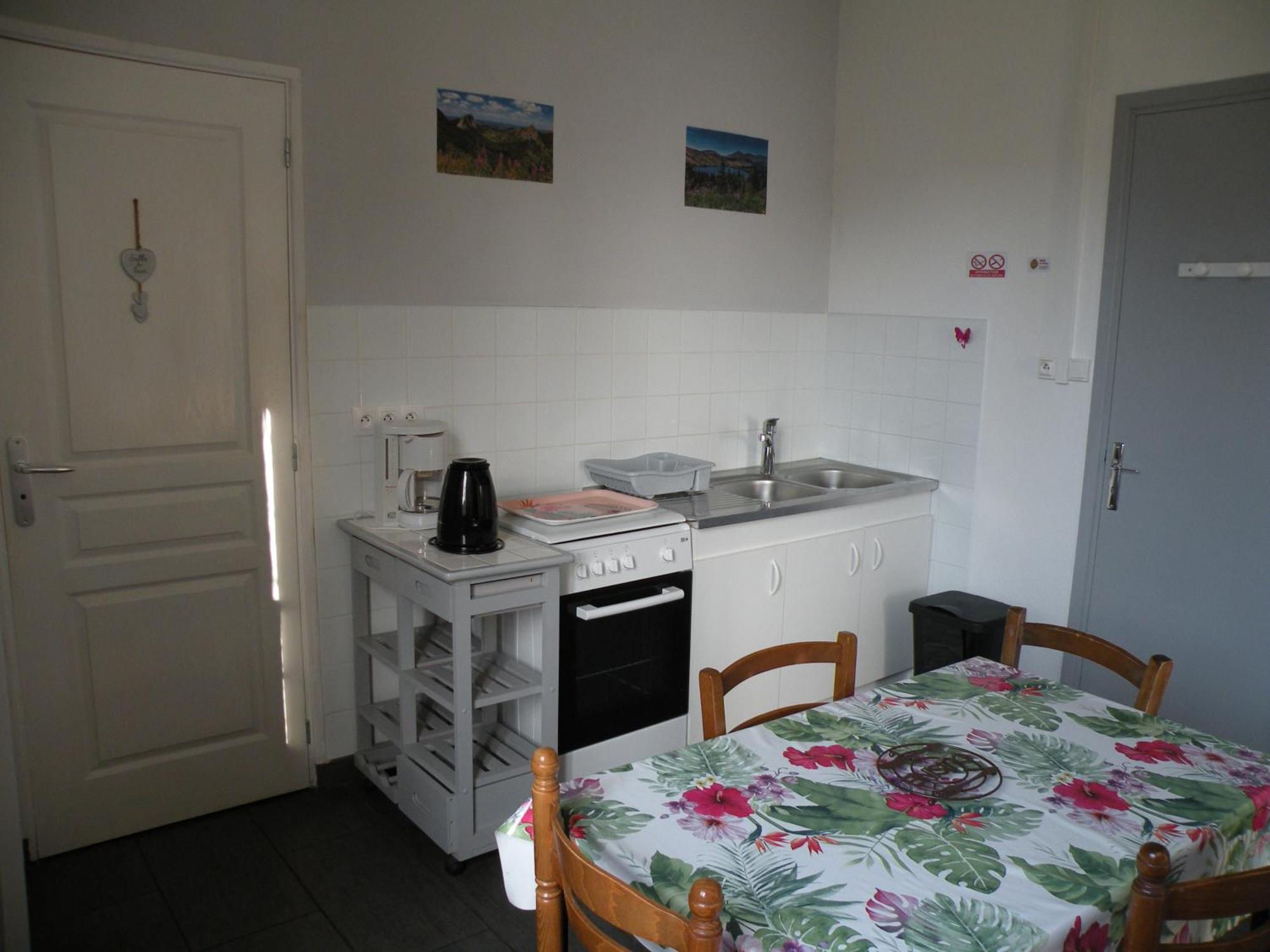 Rose, 4 Pers. Villa Saint Antoine, Orcival, Sancy 外观 照片